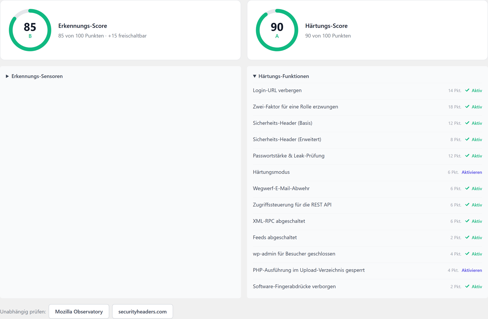 Dashboard von ReportedIP Hive nach der Checkliste: Härtungs-Score 90 von 100, Note A, mit erzwungenem zweitem Faktor, gesendeten Headern und aktiven Abriegelungs-Schaltern